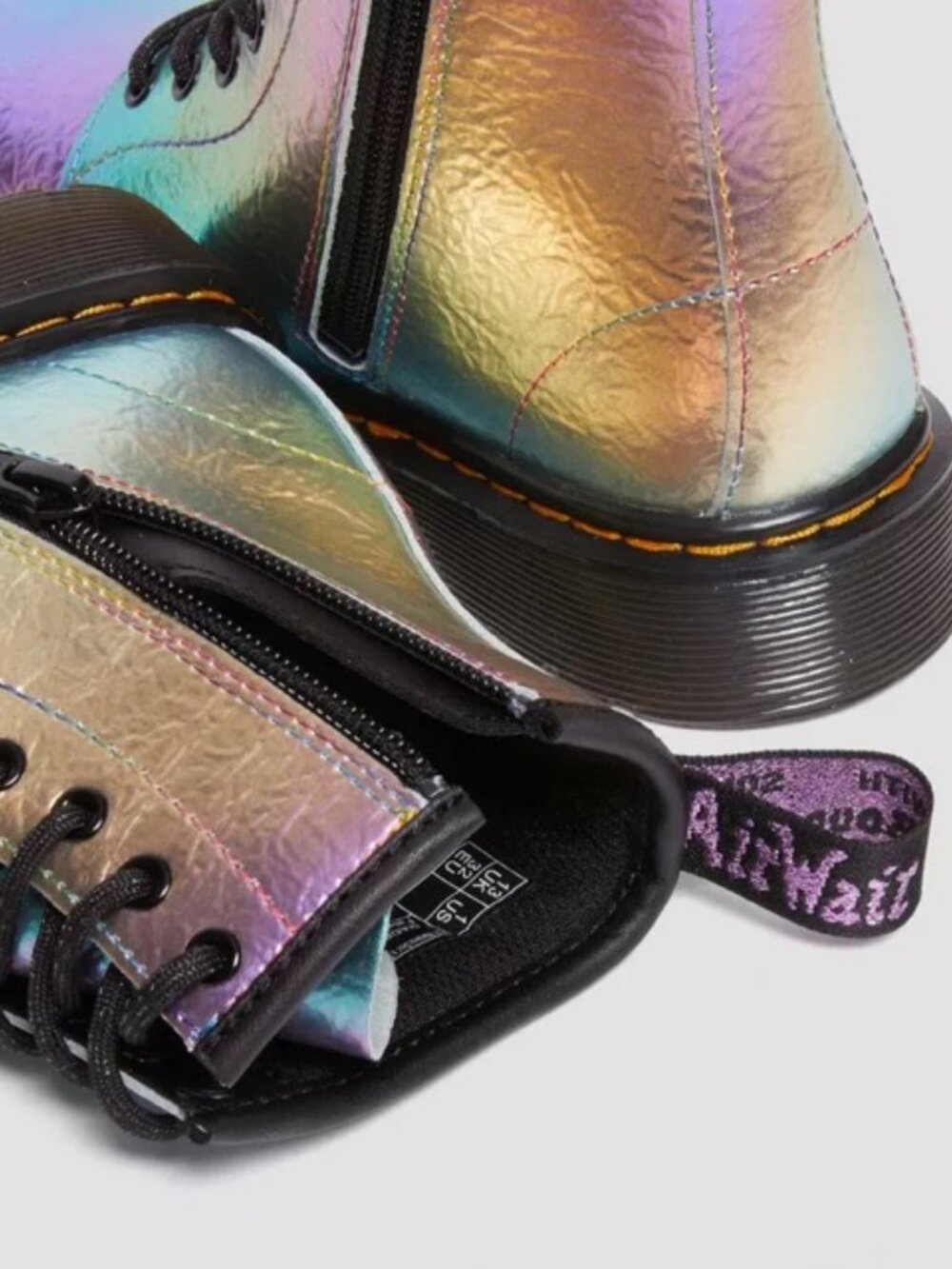 Dr. Martens Junior 1460 Rainbow Leather Lace Up Boots Big Kids Size 4 NIB - Picture 9 of 9